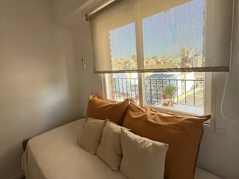 Muy Lindo 4 Ambientes Reciclado A Nuevo Con Balcón Corrido Y Vistas Abiertas