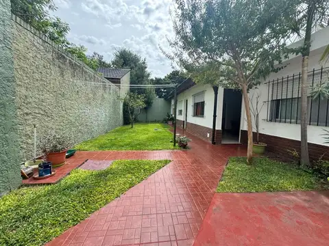 Mitre 100
