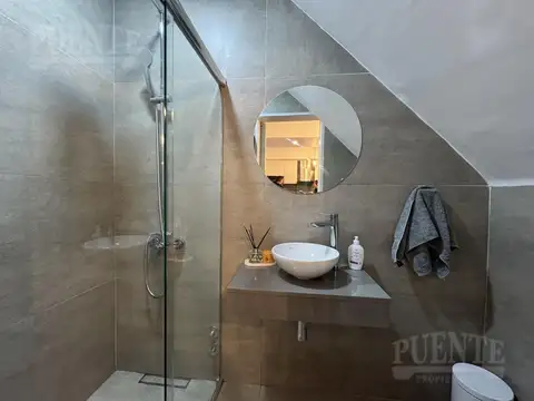 Depto Tipo Casa en Venta en Remedios De Escalada, USD 140.000