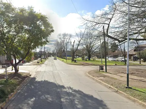 Casa en Alquiler en 9 de Abril, $ 800.000