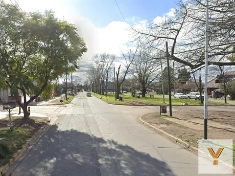 Casa en Alquiler en 9 de Abril, $ 800.000