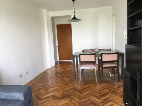 Roma 1600, Piso 6