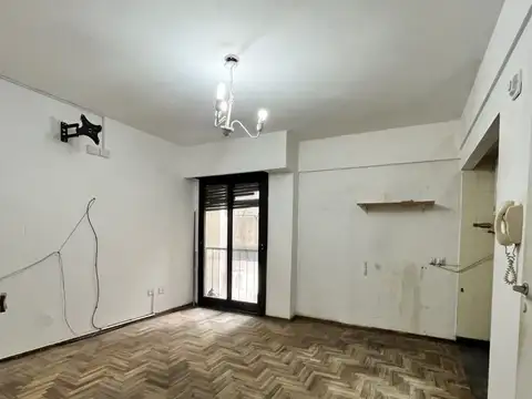 Departamento - Venta - Argentina, Capital Federal - Av. La Plata 300