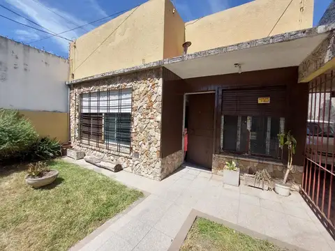 Depto Tipo Casa en Venta en Villa Ballester, USD 68.000