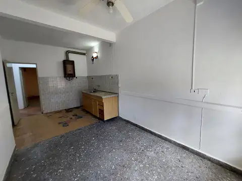 Depto Tipo Casa en Venta 60 años