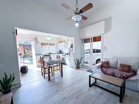 SE VENDE CASA 3 dorm.CERRO DE LAS ROSAS apto credi