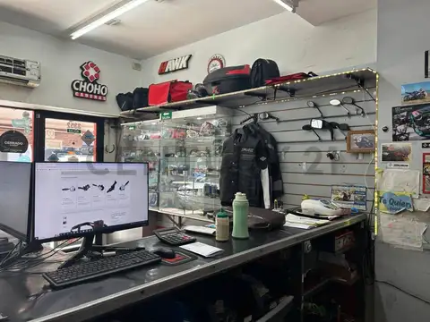 Local en Venta en Parque Chas, USD 80.000