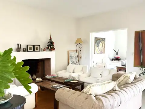 Casa en Alquiler Temporal en San Benito, USD 6.000