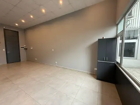 Oficina en Alquiler en Chauvin, $ 790.000