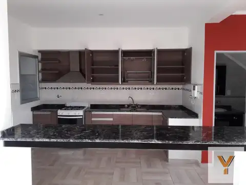 Casa en Alquiler en La Plata, $ 1.100.000