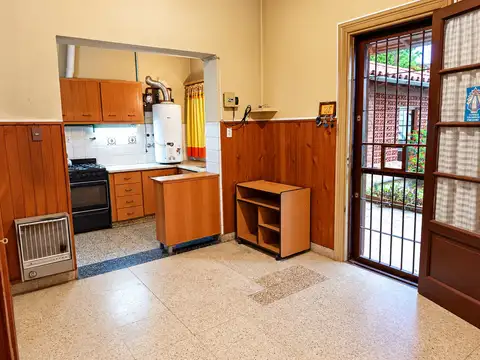 Depto Tipo Casa 4 ambientes con 1 baño
