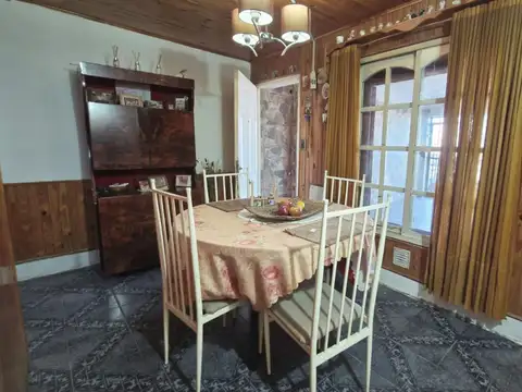Casa en Venta de 5 dormitorios