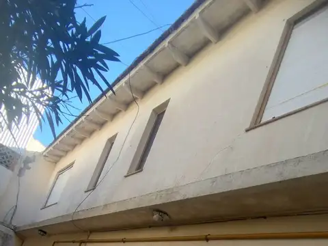 Avenida Del Libertador General San Martín 300