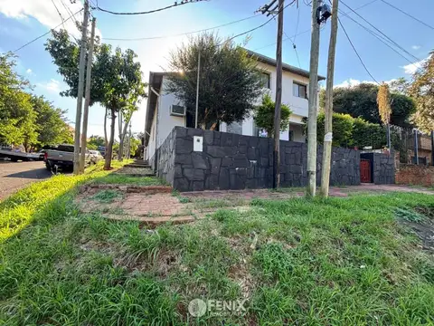 CF1369 - CASA A RECICLAR - 4 DORMITORIOS - AV. LÓPEZ TORRES Y MAIPÚ