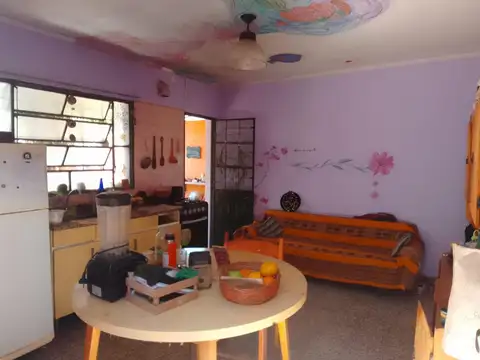 Casa en venta - 2 Dormitorios 1 Baño - La Plata