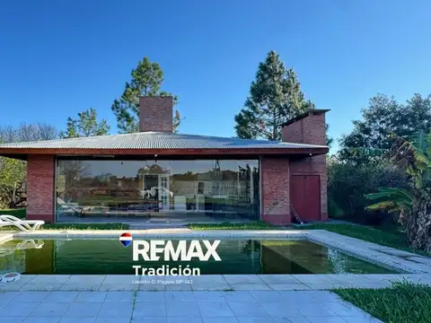 CASA EN VENTA - 2 DORMITORIOS - COLONIA BENITEZ
