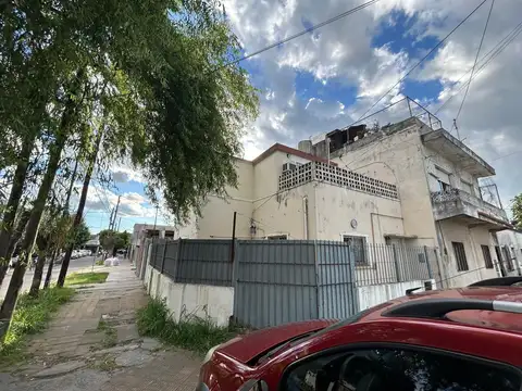 Boulogne, en venta, casa sobre lote propio con 2 dormitorios, ideal para mejorar