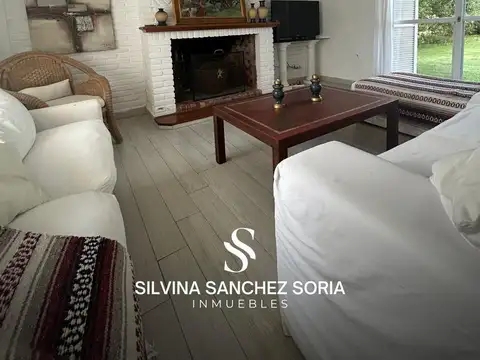 Casa en Alquiler de 4 dormitorios