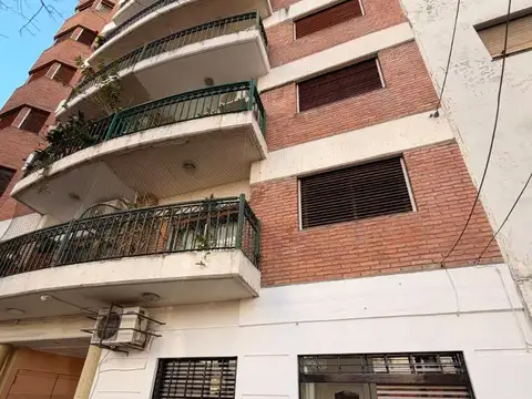 Oficina en Alquiler en Lanus Oeste, $ 1.400.000