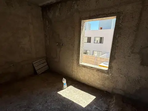 Depto Tipo Casa en Venta con 1 cocheras