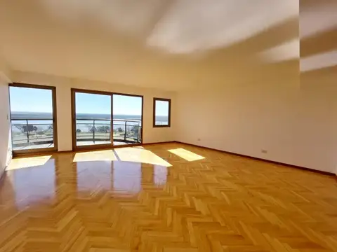 Departamento en Alquiler de 5 ambientes