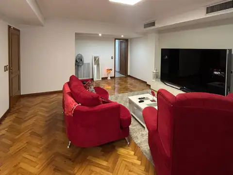Departamento en Venta de 6 ambientes