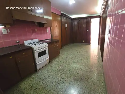 DEPTO 3 DORM Y PLAY  ESPACIO COCHERA BAULERA BALCON TERRAZA