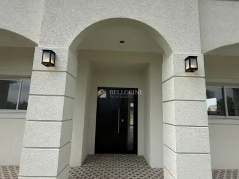 Casa en Venta en Pilar del Este - San Ramón, USD 189.000
