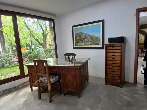 Oficina en Alquiler en Quinta Sección, USD 1.100