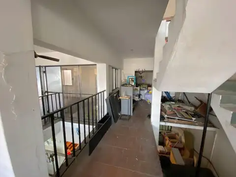 Local en Venta 33 años