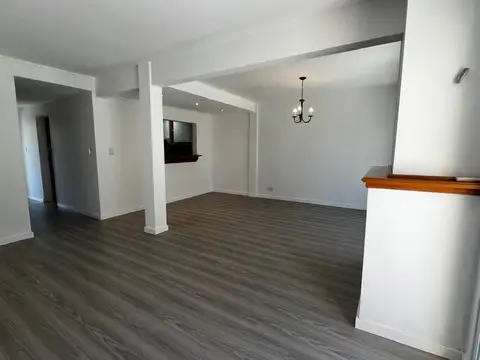 Departamento 5 ambientes con 2 baños