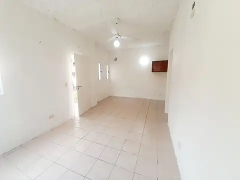 VENTA CASA 2 AMB. EL CAZADOR, ESCOBAR FINANCIACION