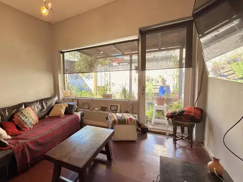 Depto Tipo Casa en Venta con 1 cocheras