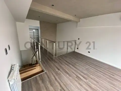 Departamento 2 ambientes tipo dúplex en Devoto