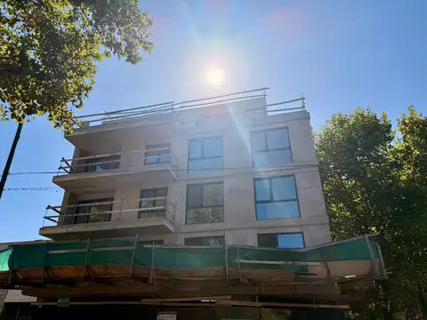 Departamento en Venta al Este