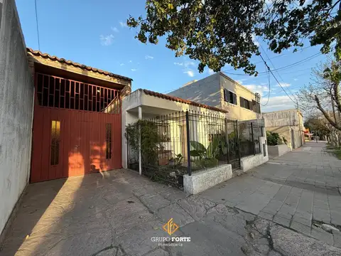 Casa con Galpon en venta en Alta Cordoba