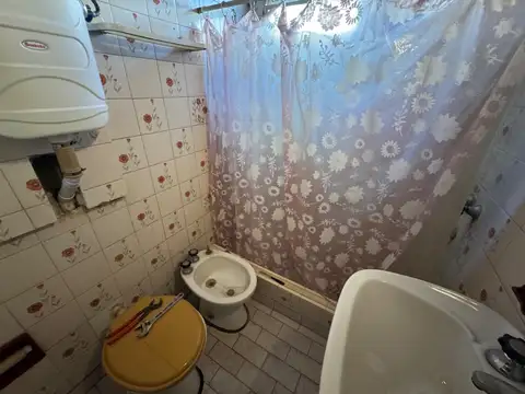 Casa en Alquiler con 2 cocheras