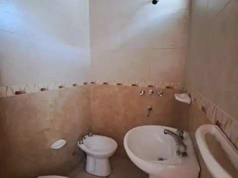 Departamento 3 ambientes con 2 baños