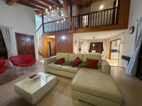 Casa en Alquiler Temporal de 3 dormitorios