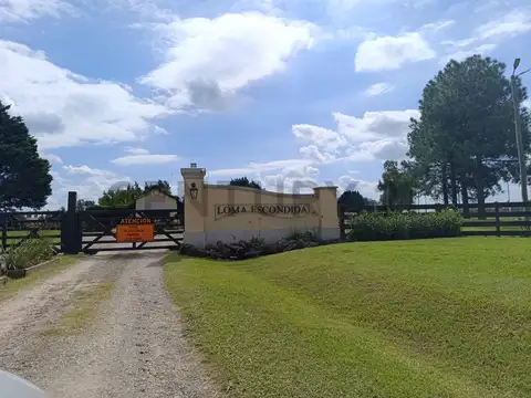 Terreno en Venta en Loma Escondida, USD 49.500