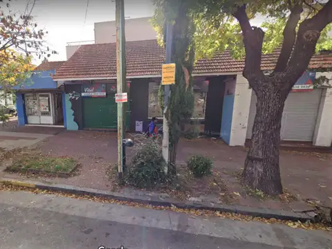 Local en Venta 40 años