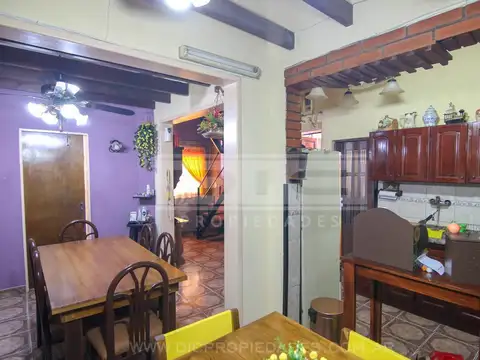 Casa en Venta con 1 cochera