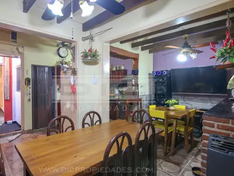 Casa Monoambiente con 3 baños
