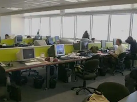 Oficina en Alquiler con 12 cocheras