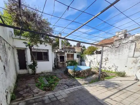 Casa en Martinez en una planta, Gran terreno, excelente ubic