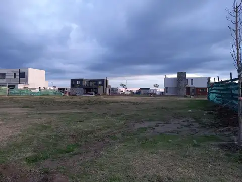 Venta de lote interno en Barrio Riberas Puertos, Escobar