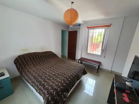 4 Ambientes con cochera y patio