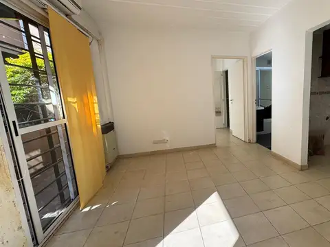 Depto Tipo Casa en Alquiler 14 años