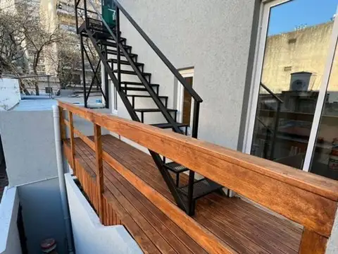 Depto Tipo Casa en Venta 46 años