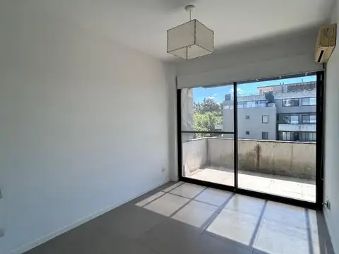 Departamento en Alquiler con 1 cocheras